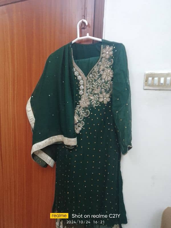 little used cloths party wear best condition 4