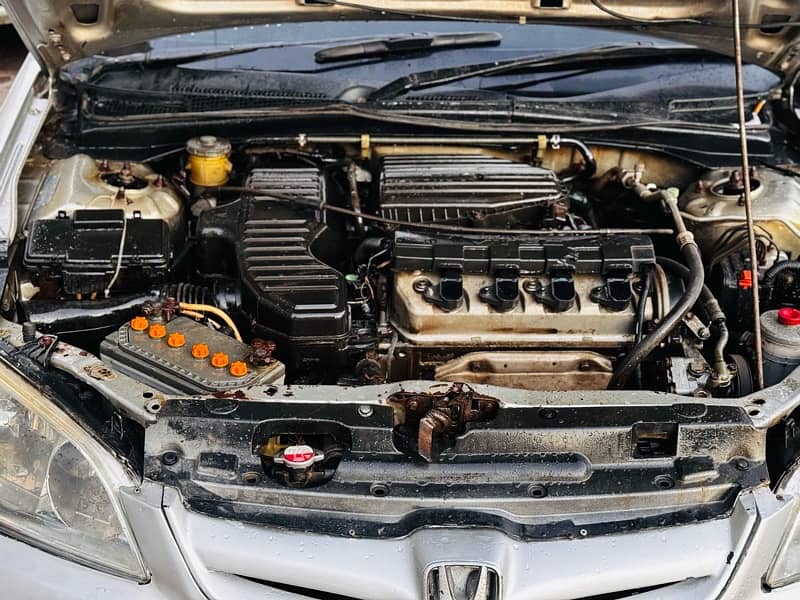 Honda Civic VTI 2004/2005 AUTOMATIC OWN ENGINE GOOD CONDITION 17