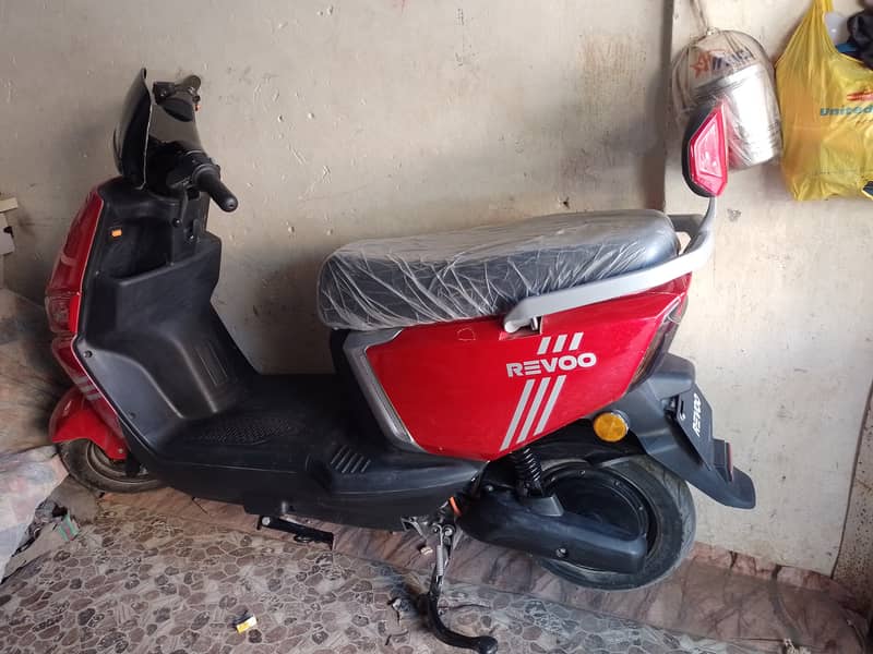 Scooty for sale 10