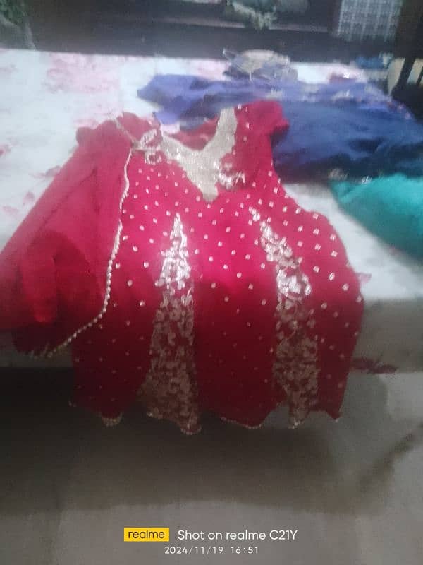 little used cloths party wear best condition 17