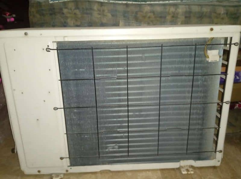 hair ac Dcinvertar for sale 2 years old Ac 0