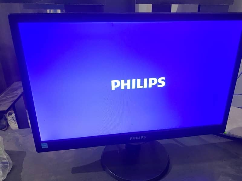 Philips 17 inch LCD 1