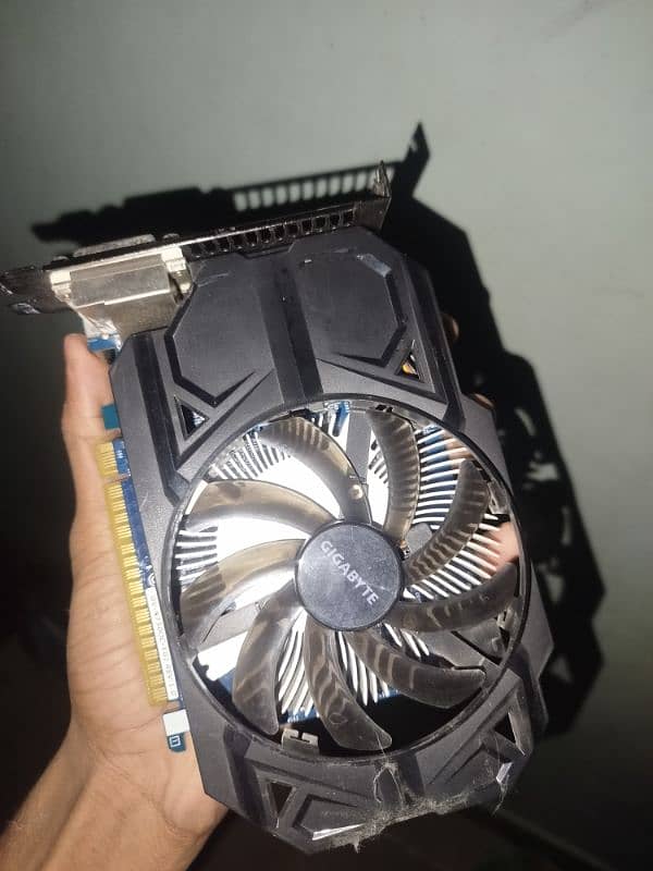 gtx 750 1gb pristine condition 0