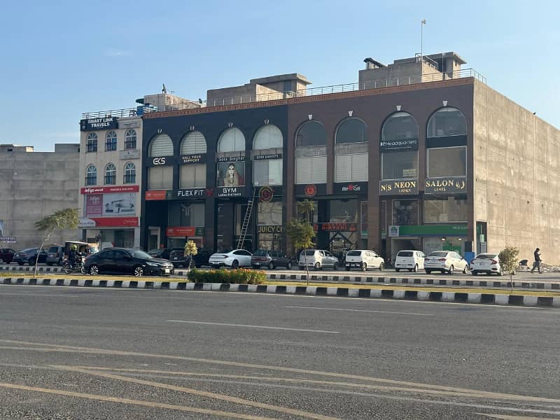 8 Marla Super Hot Facing Ring Road Facing Allama Iqbal Road Commercial Plot For Sale Situated among International Food Brands Lake City Lahore. 12