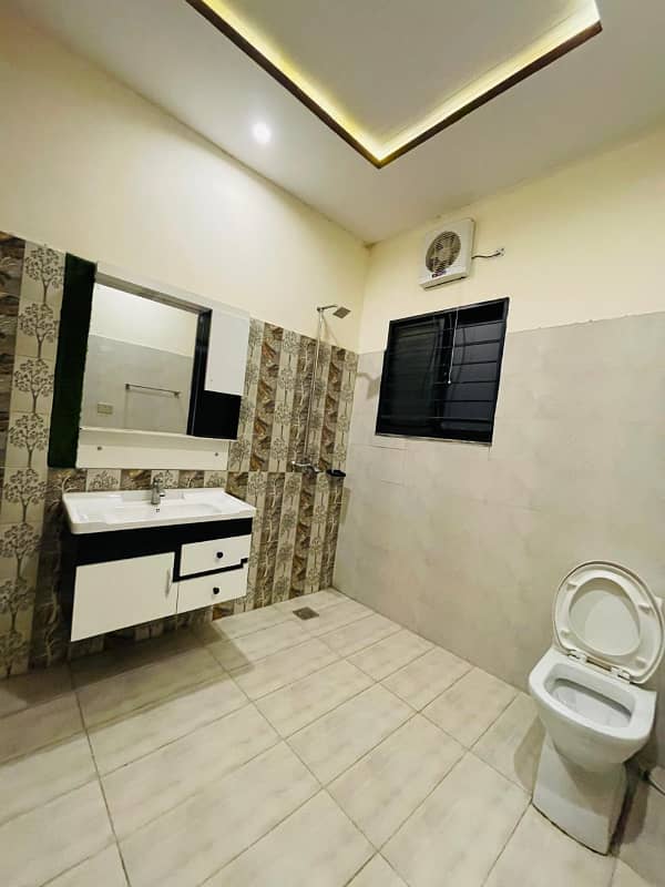 5 Marla Double Unit Tile Floor House For Sale (Original Pic's Attached) 10