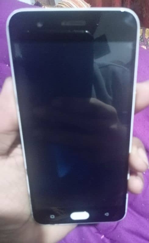 OPPO A57 condition: 9/10 Front Fingerprint 2