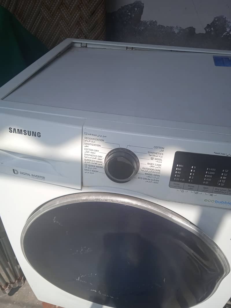 WASHING MACHINE WITH WORKING PANELS ONLY. 4