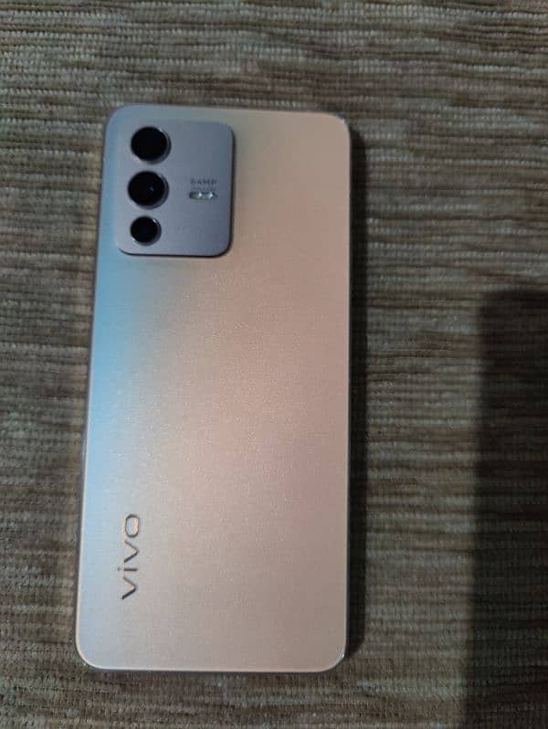 vivo v23 5g  12/256 2