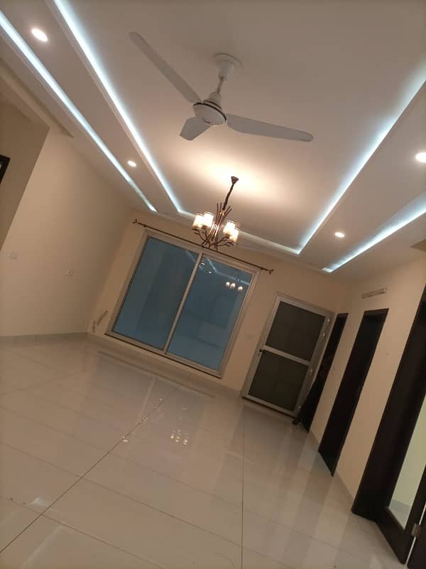 Luxury 3 bedroom lower portion for Rent in F-11 Islamabad 12