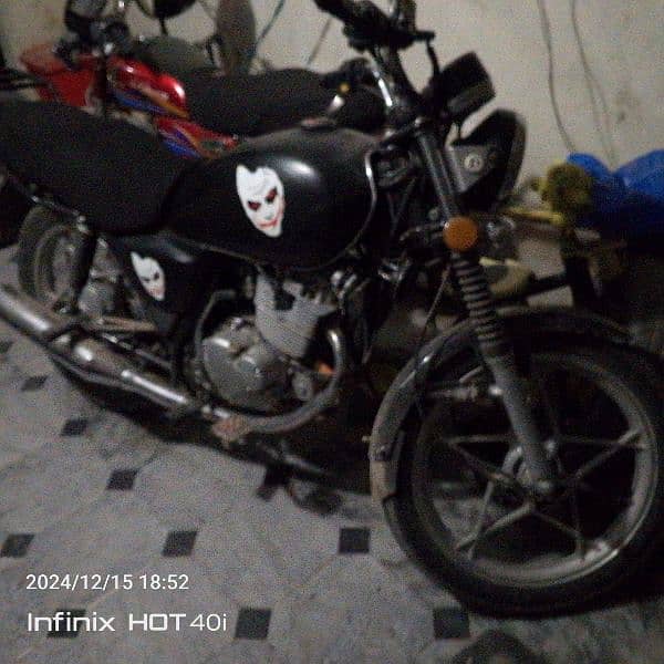 Suzuki bike gud condition for sale urgent needed money 0