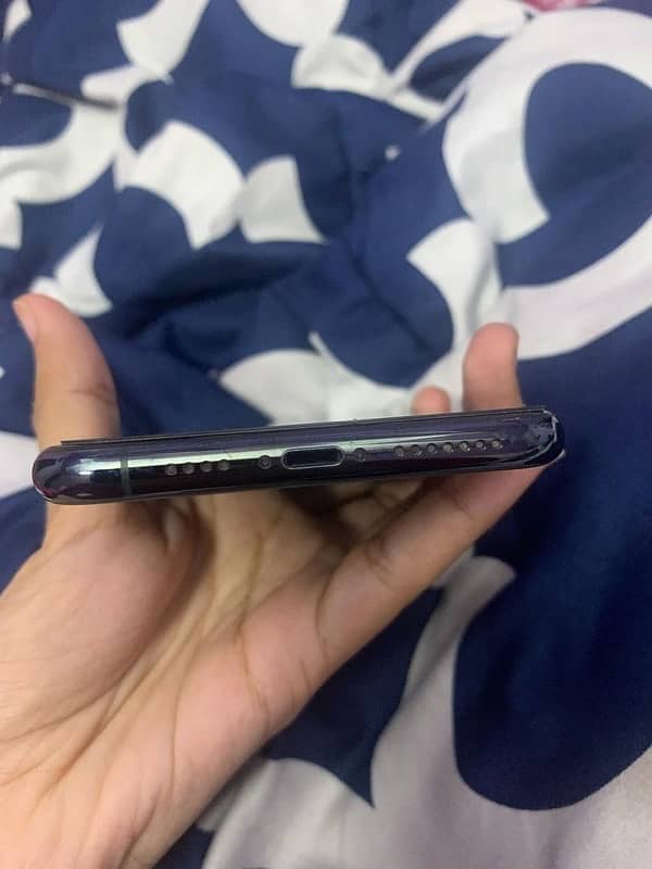 iPhone 11 pro max 256 gb 3