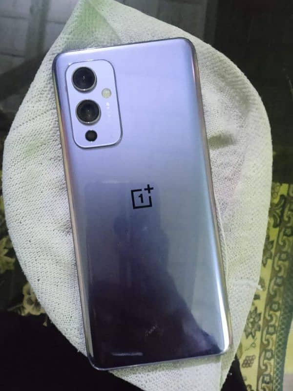 OnePlus 9 1