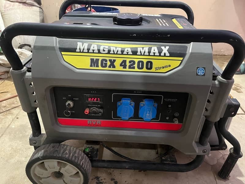 Generator Magma Max 2.8Kw Just like new Battery + Gas Kit included! 0