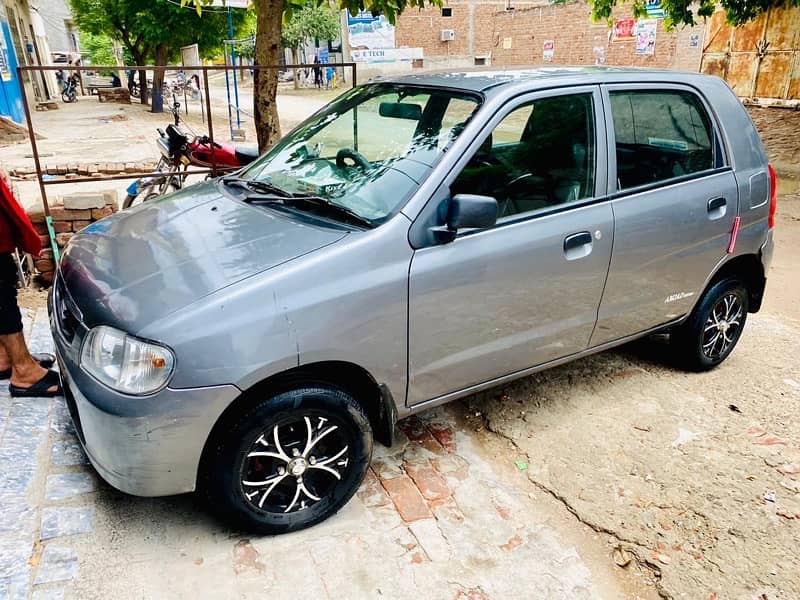 Suzuki Alto 2011 0