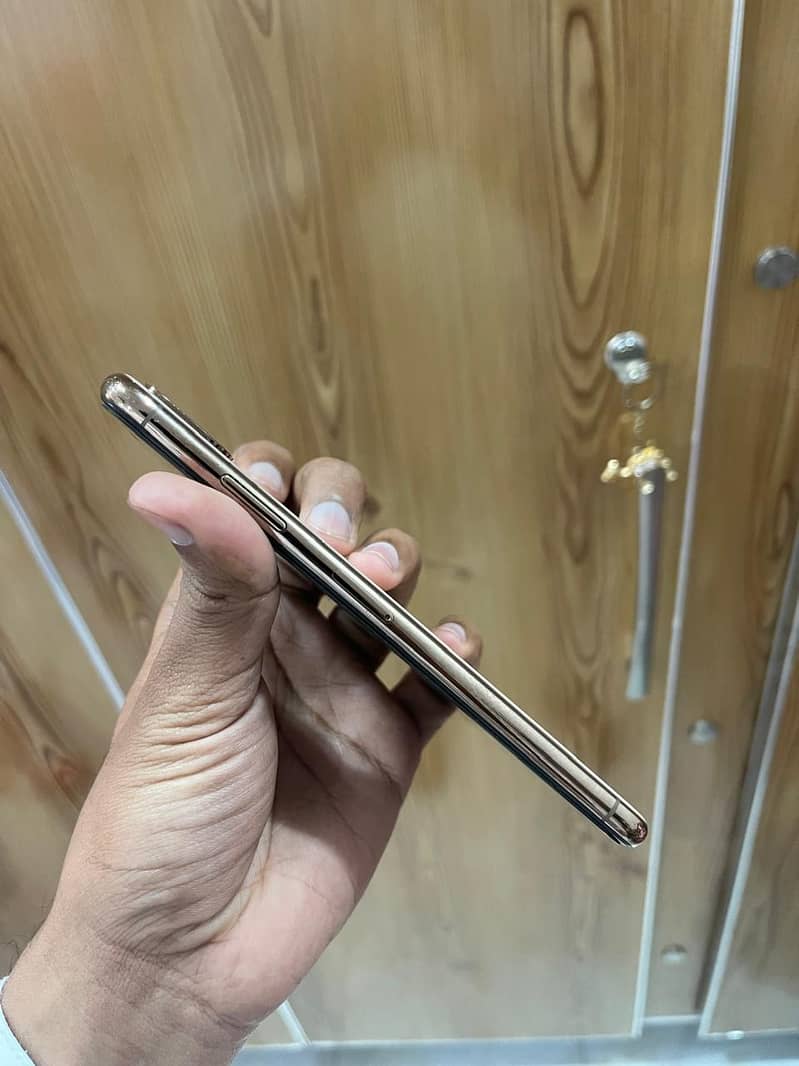 Apple iPhone XS Max NON PTA 3