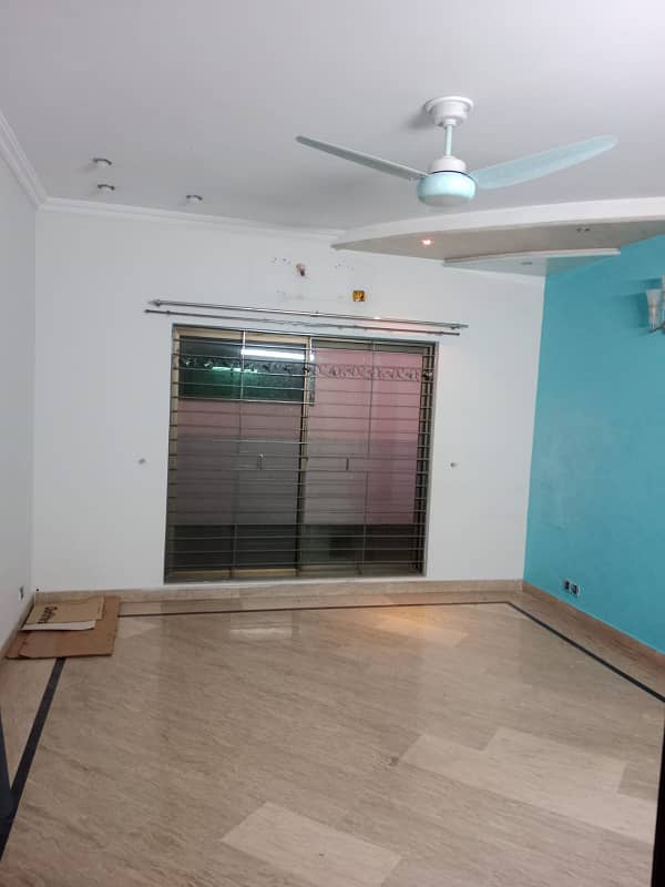 1 kanal Neat & Clean Upper Portion For Rent (Original Pic's Attached) 10