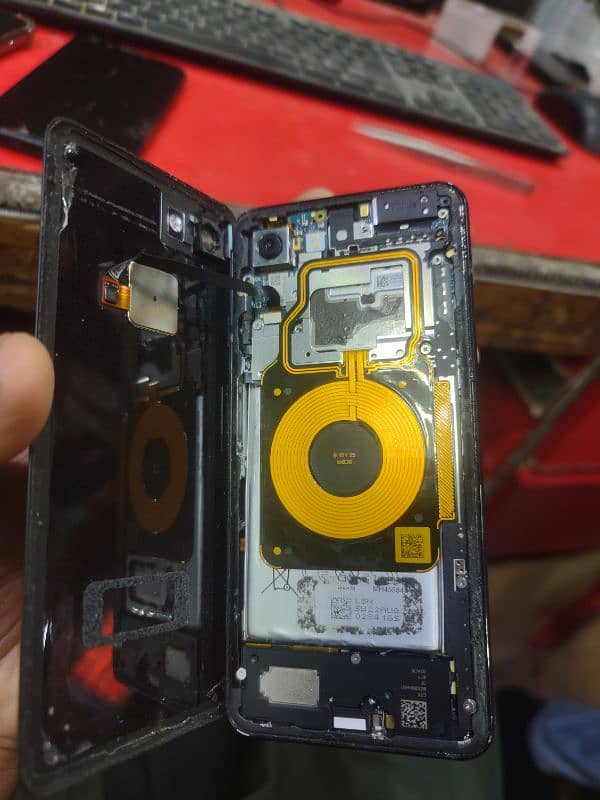 Tow Device's Google Pixel 3 For Original Part's 1