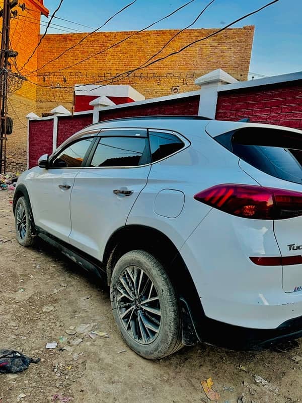 Hyundai Tucson 2022 6