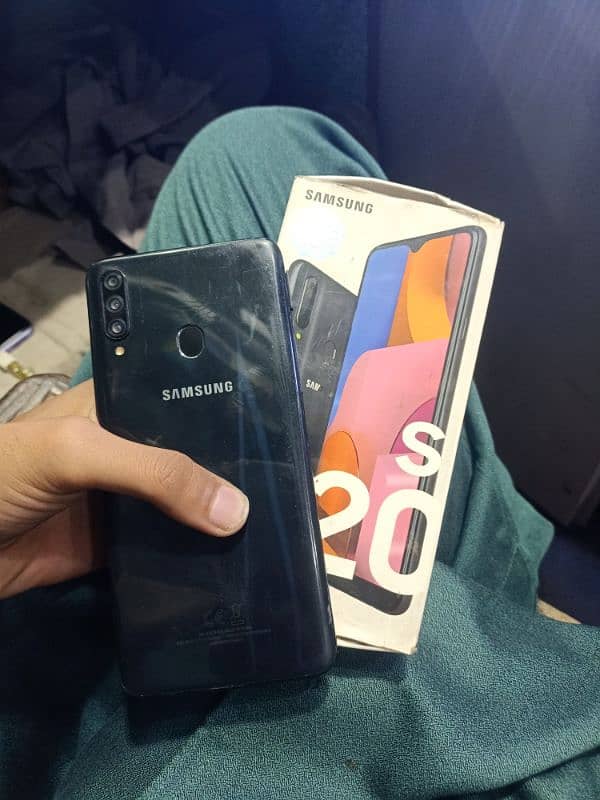 Samsung a20$ original phone original pta with box 0