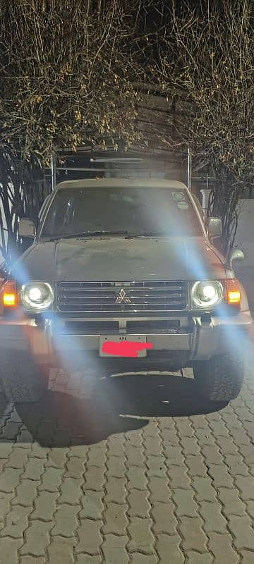 Mitsubishi Pajero 1993 0