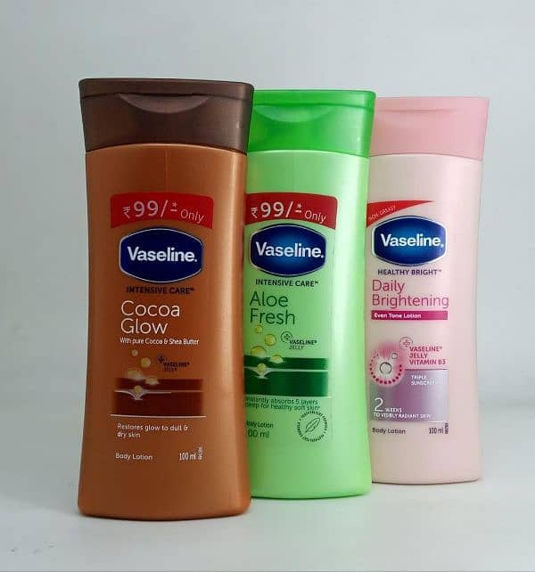 BRIGHTENING AND HYDRATING BODY LOTION-3PCS SET FOR NOURISHED SKIN 1