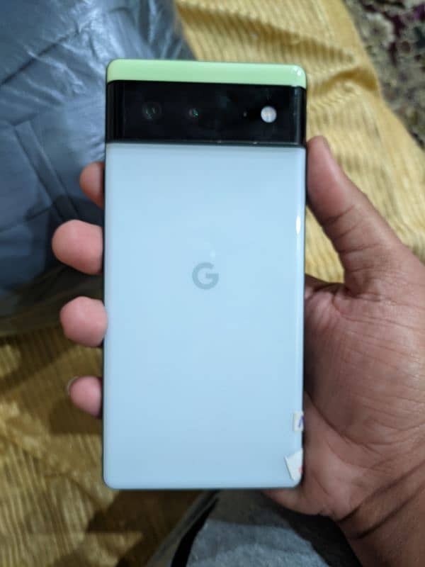 Pixel 6 locked 8/128 0