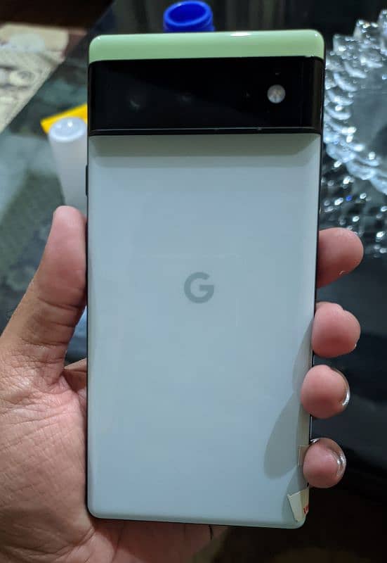 Pixel 6 locked 8/128 8