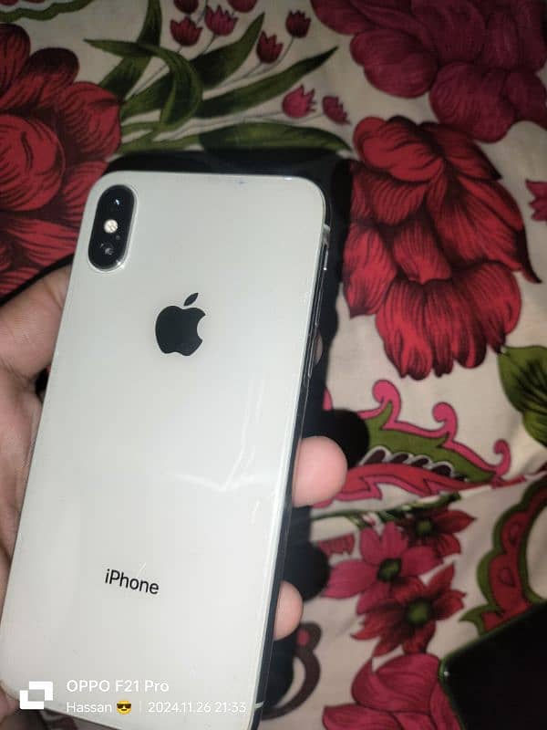 IAM selling my iPhone xs 0