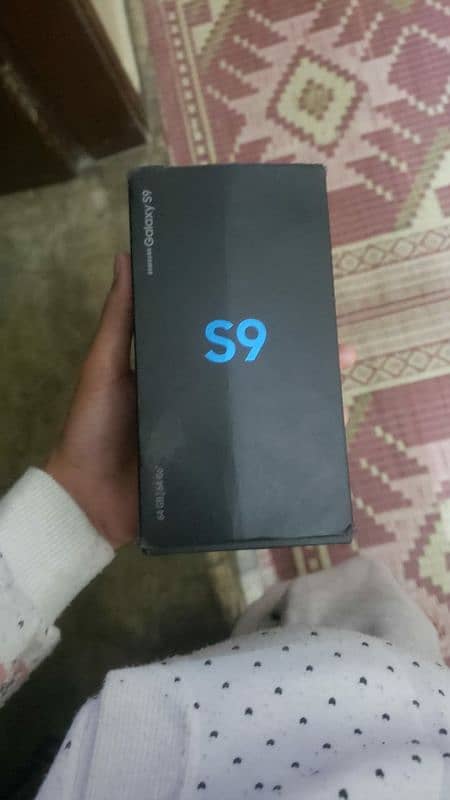 Samsung S9 With Box (Exchange) 3