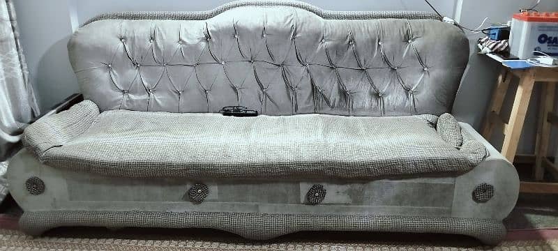 USED 7 SEAT SOFA SET 0