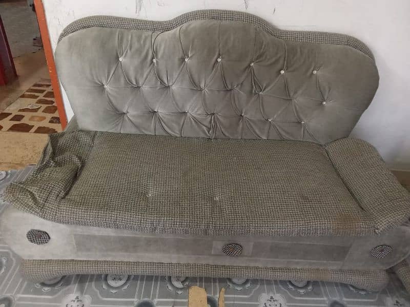 USED 7 SEAT SOFA SET 1