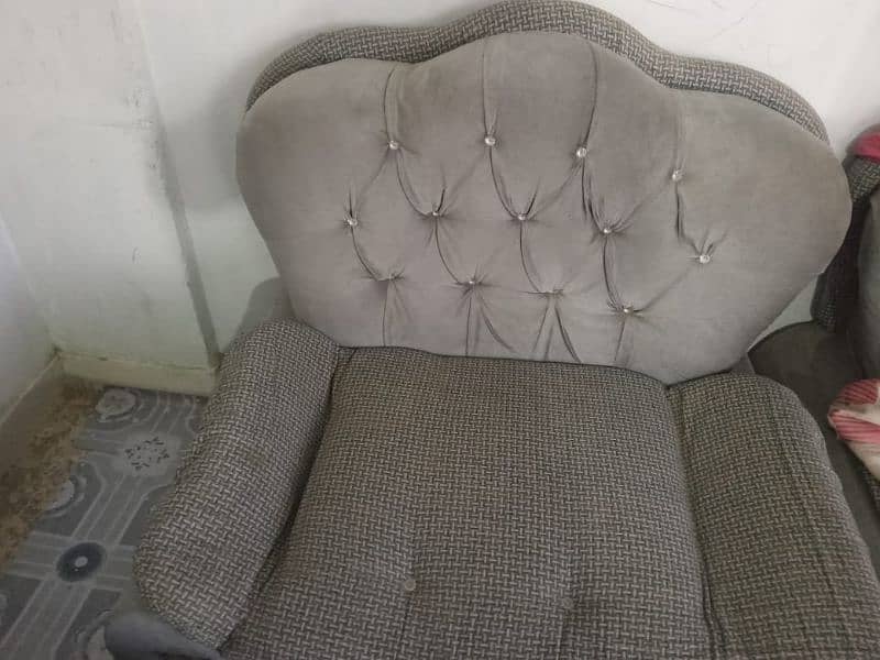 USED 7 SEAT SOFA SET 2