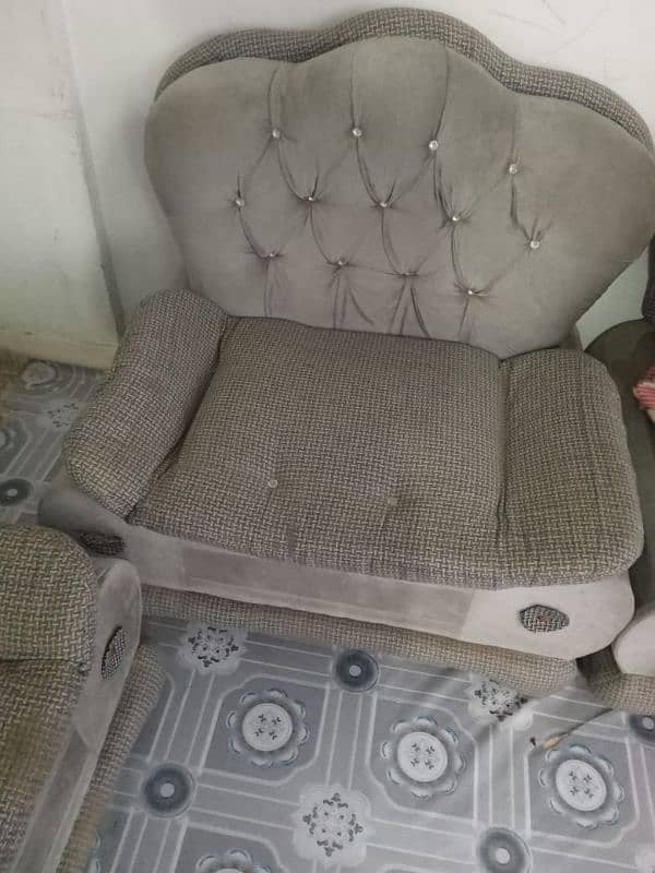 USED 7 SEAT SOFA SET 3