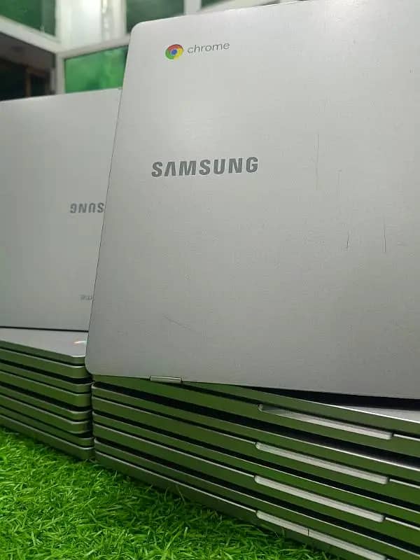 samsung chroomebook 12