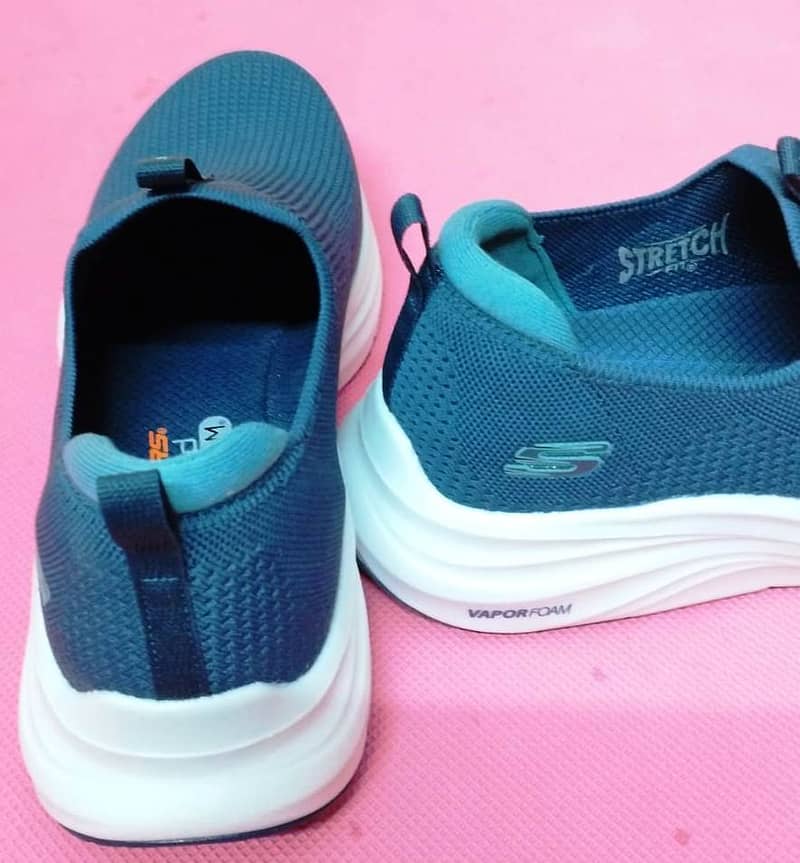 Original SKECHERS (Vapor Foam) 3