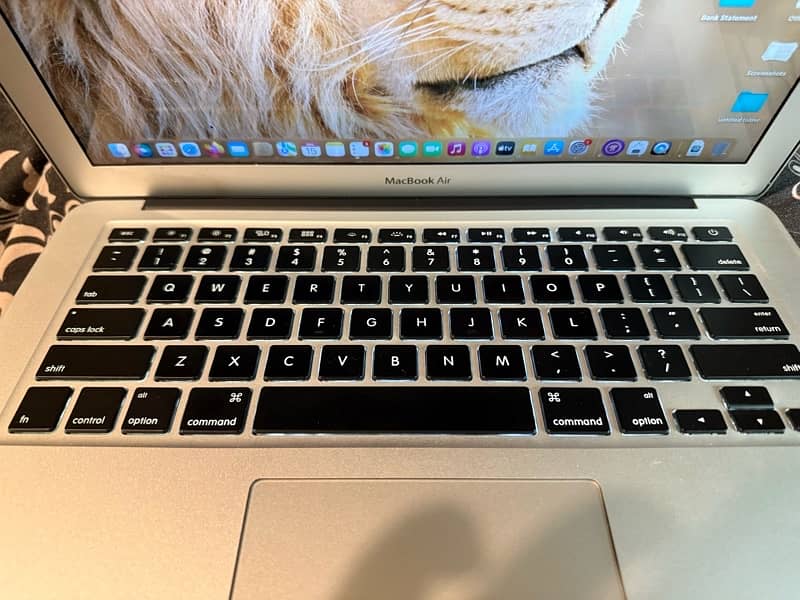 Apple Macbook Air 2015 7