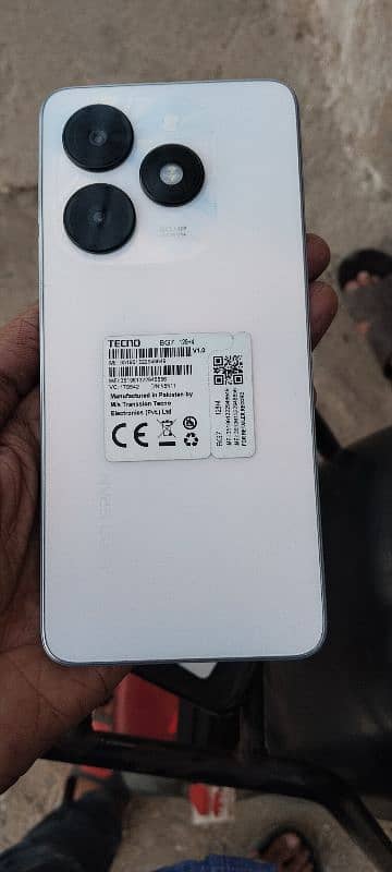 Tecno Spark 20c 128gb 0