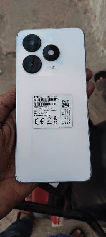 Tecno Spark 20c 128gb 1