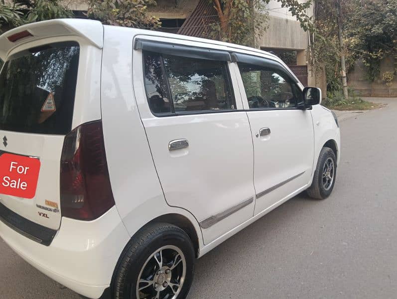 Suzuki Wagon R 2017 4