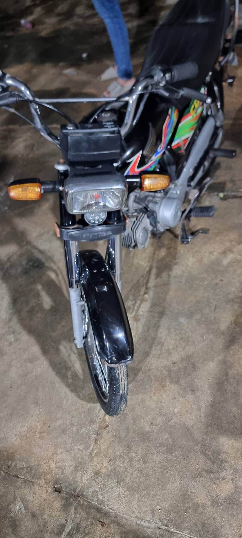 Honda CD 70 2020 6