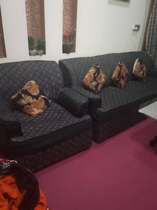 5 Seater Sofa Set 1