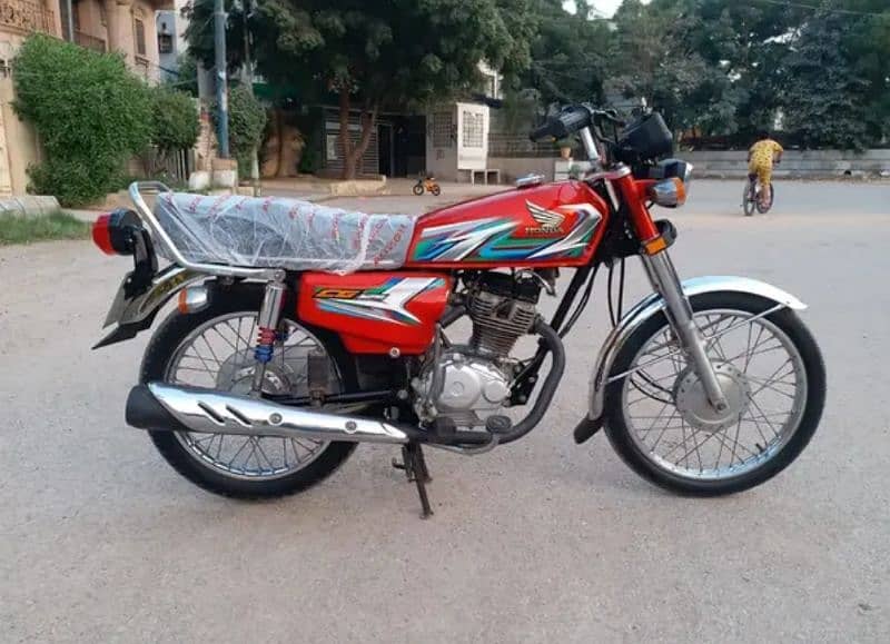 Honda 125 2023 model new 10/10 5