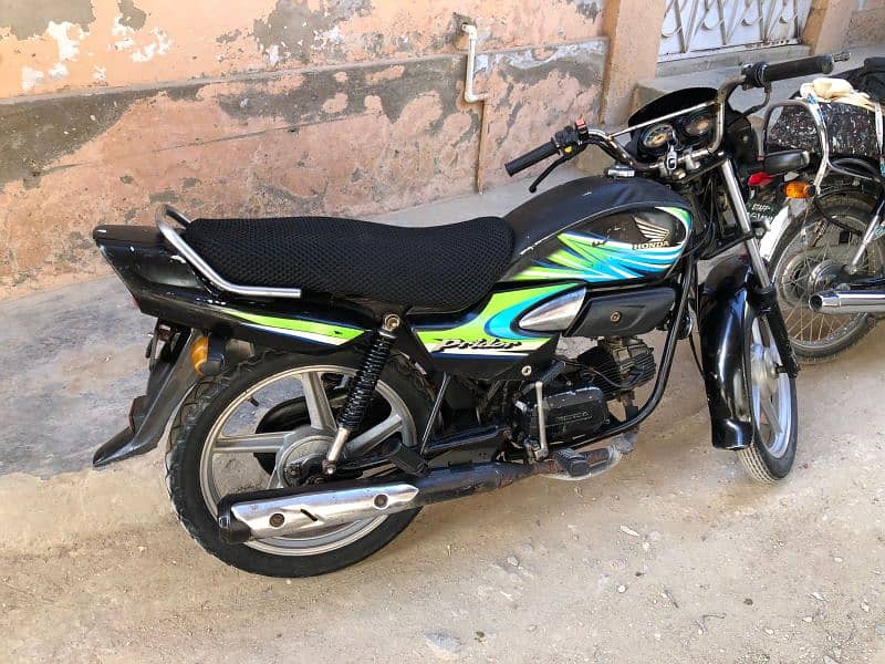 Honda 100 bike 5