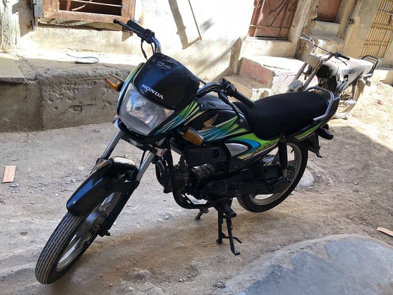 Honda 100 bike 8