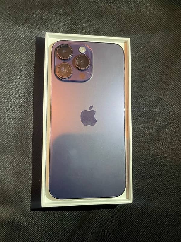 iPhone 14 pro max ( 128 gb ) Factory unlock 1