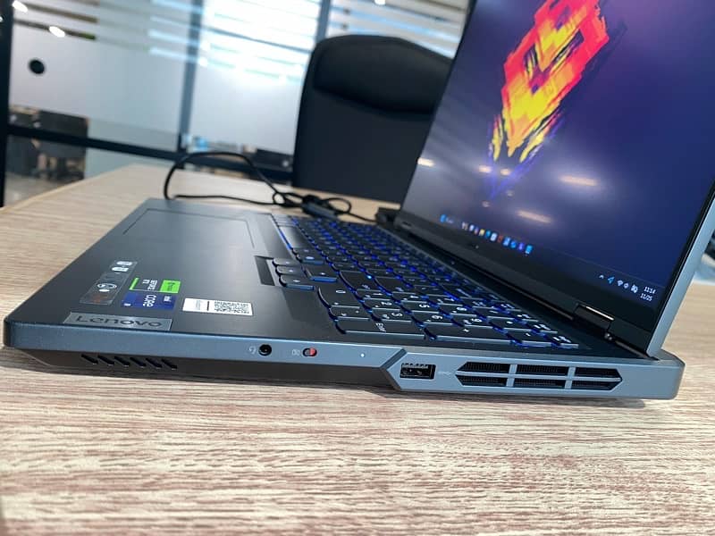 Lenovo Legion Pro 5i Gaming Laptop i9 14900HX RTX 4070 4