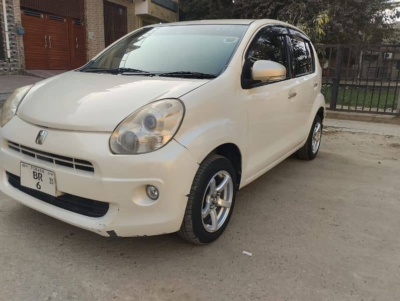 Toyota Passo 2013 6