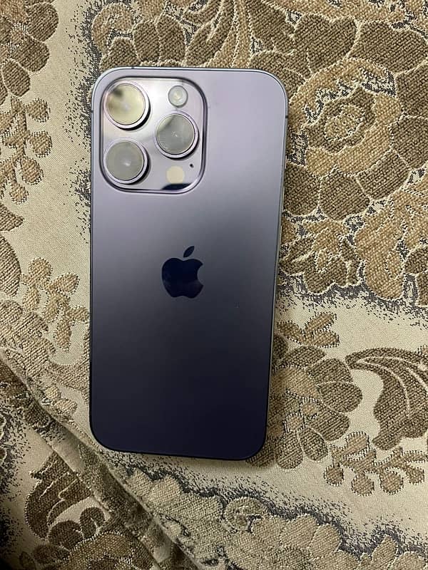 14 Pro Iphone - 128 GB 3