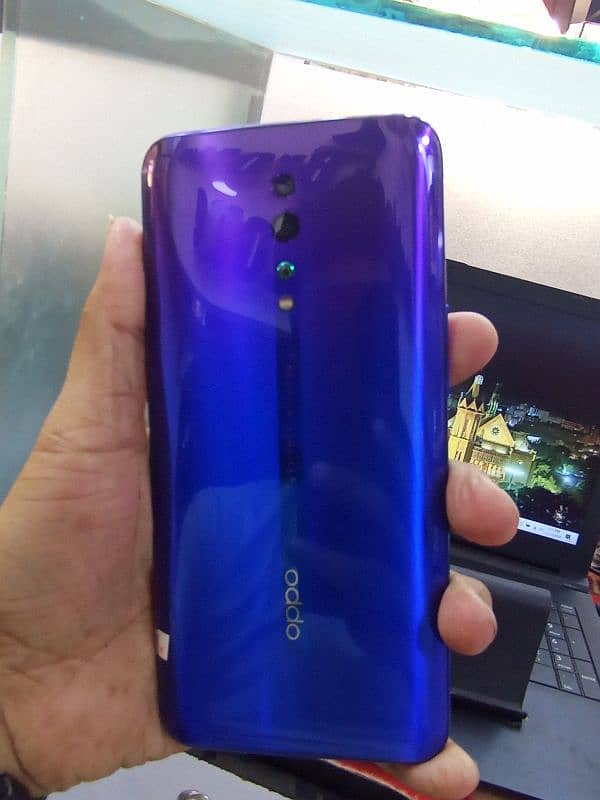 Oppo Reno Z 8GB 256 GB 3