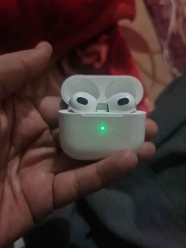 air pod 0